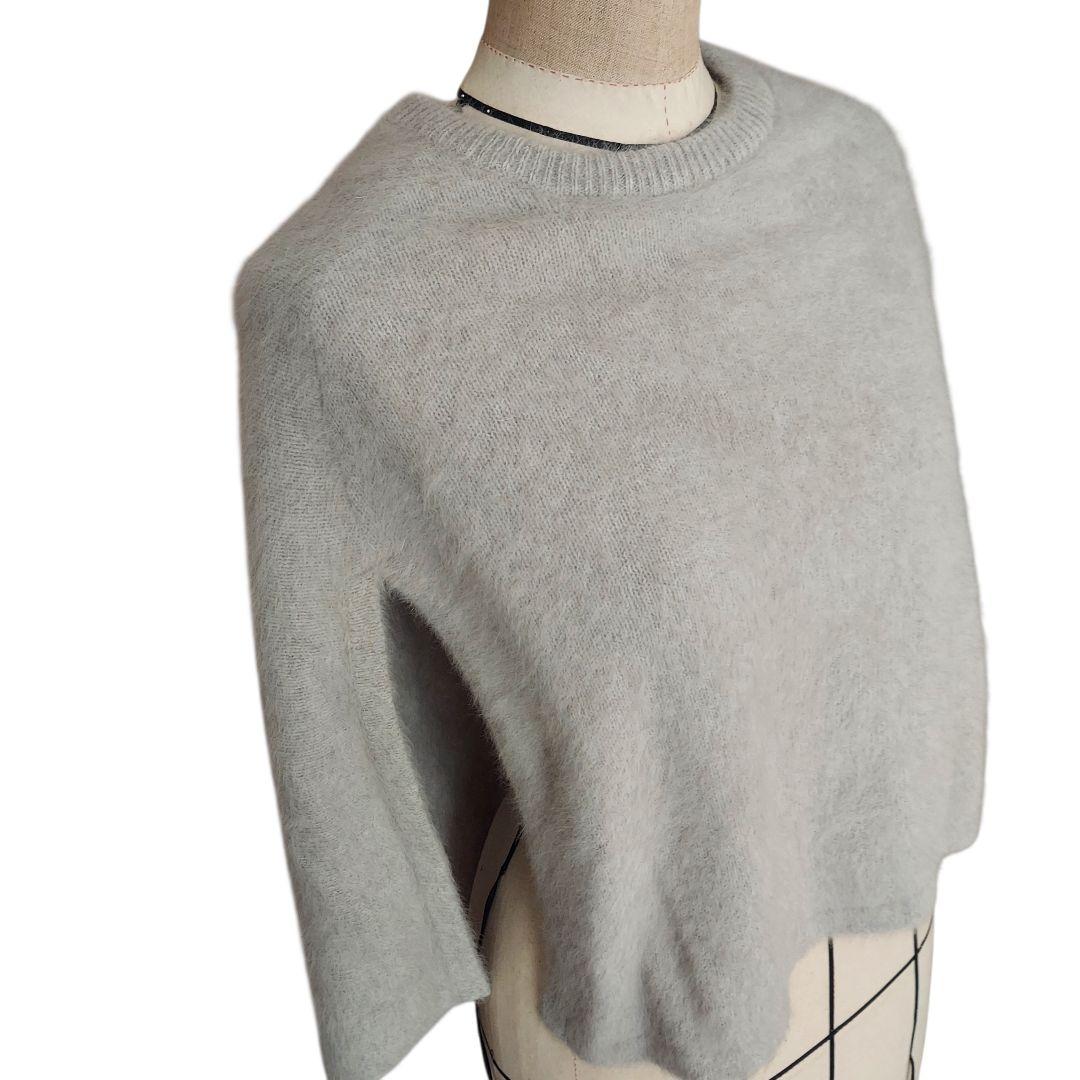 美品✨BEARDSLEY ファーニットポンチョ　ライトグレー