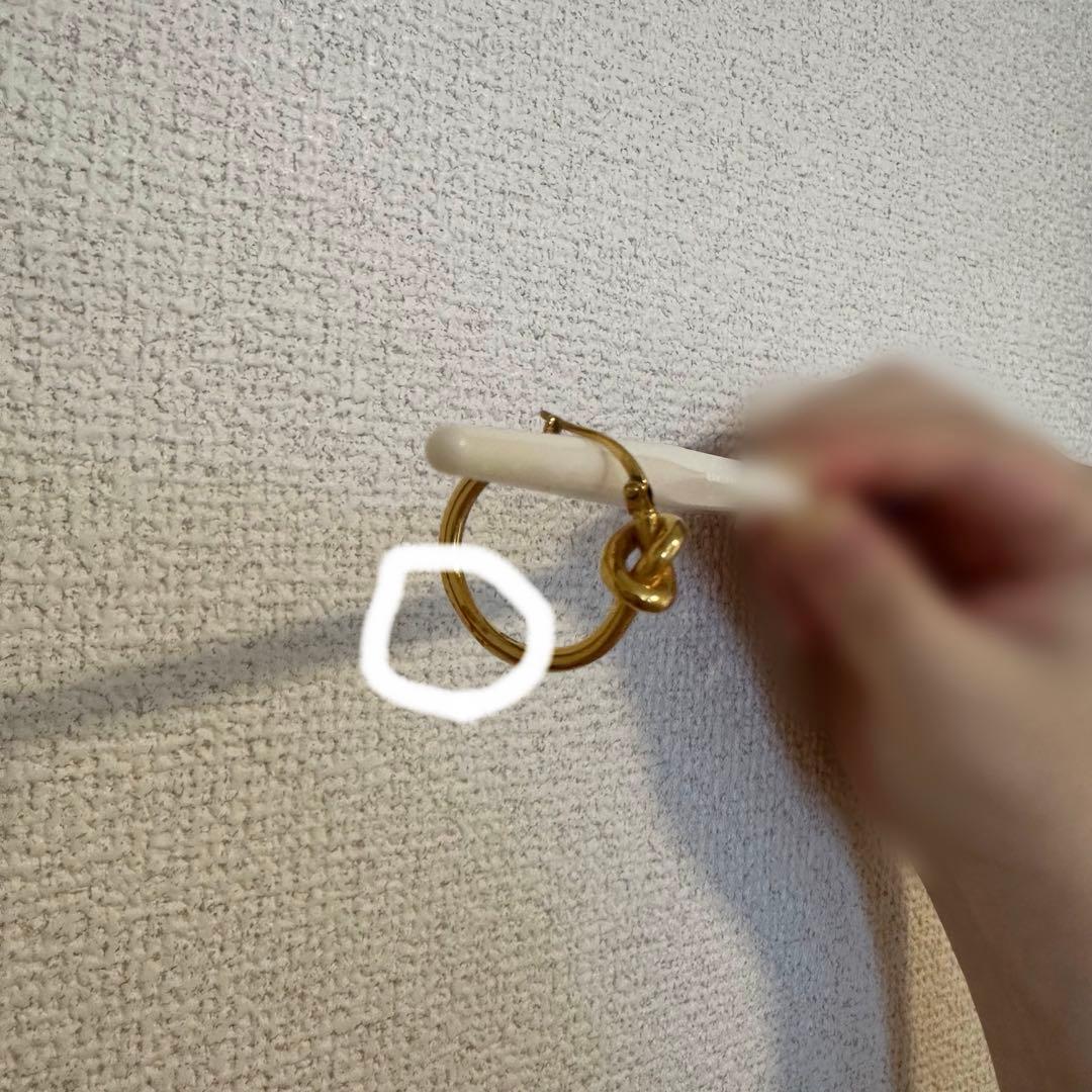 セリーヌフープピアス片耳