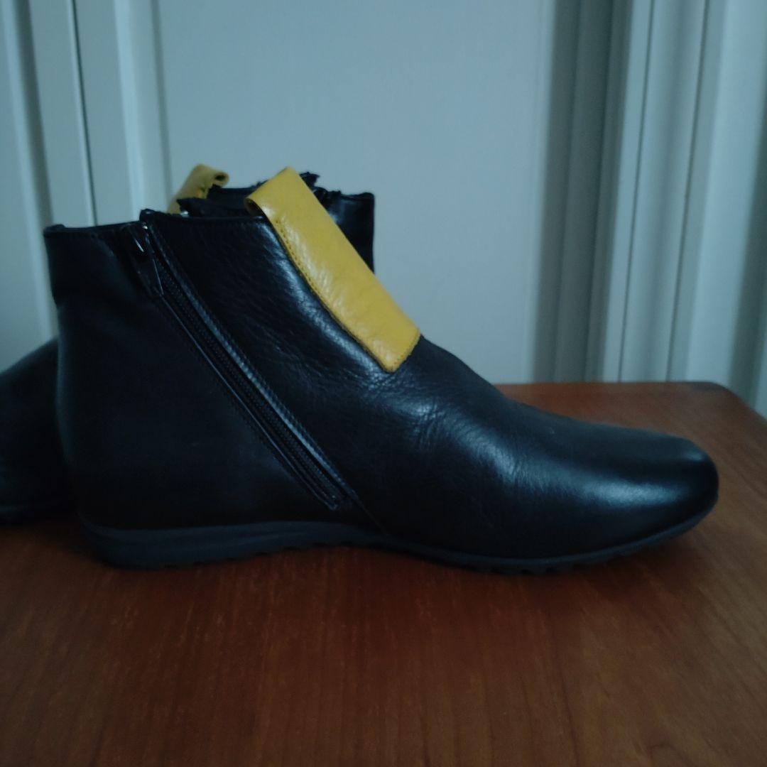 新品、futabayaフタバヤのイタリア製アンクルブーツ