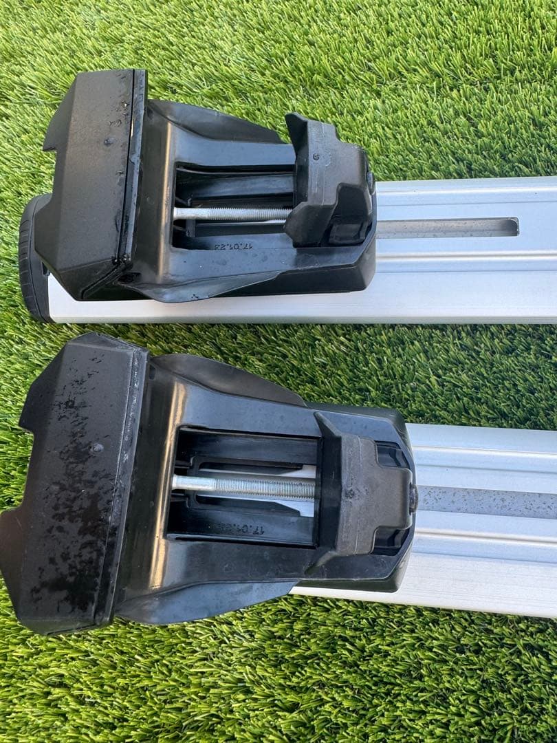 THULE ルーフキャリア　710410 バスケット　859XT セット