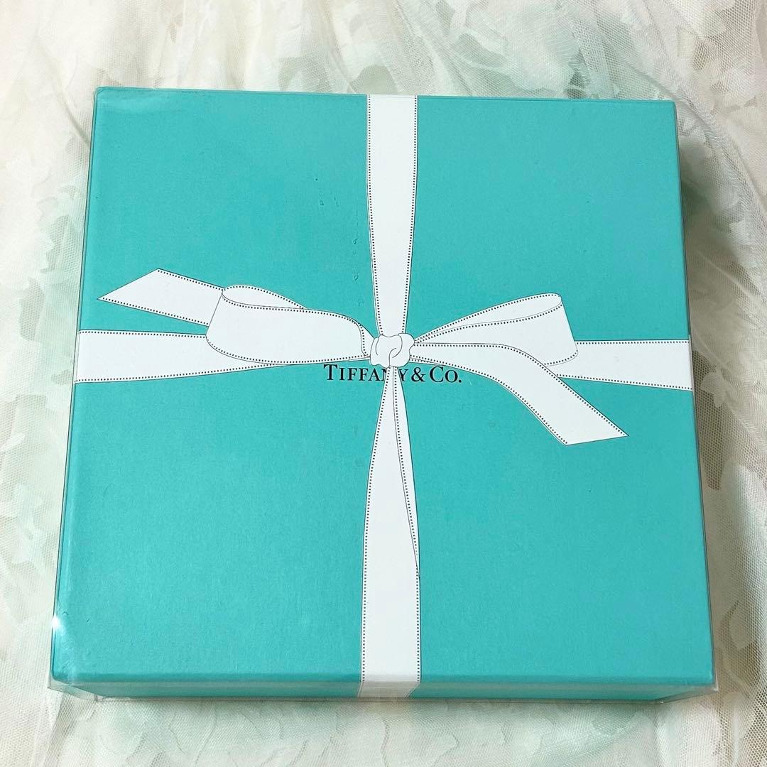 Tiffanyオードパルファム75ml+5ml +セラミックプレート3点セット