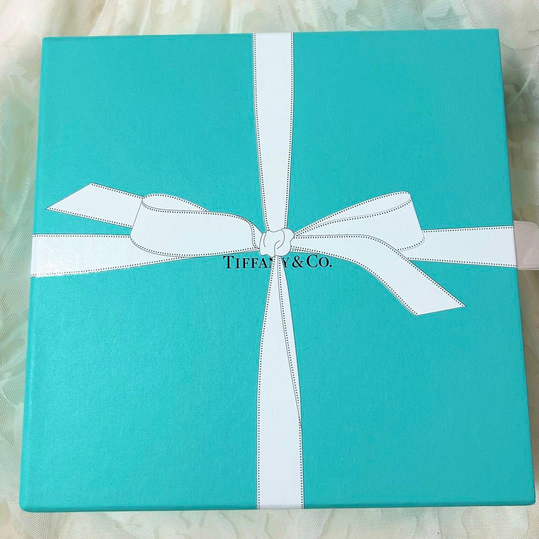 Tiffanyオードパルファム75ml+5ml +セラミックプレート3点セット