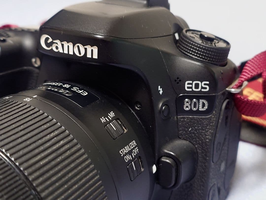 Canon EOS 80D デジタル一眼レフカメラ