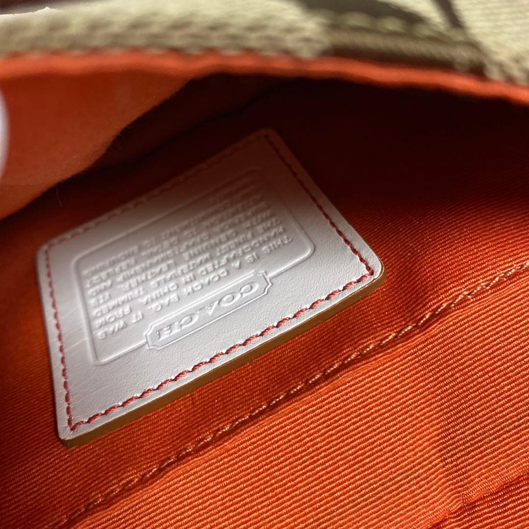 コーチウエストポーチ　大幅にお値下げ中！！