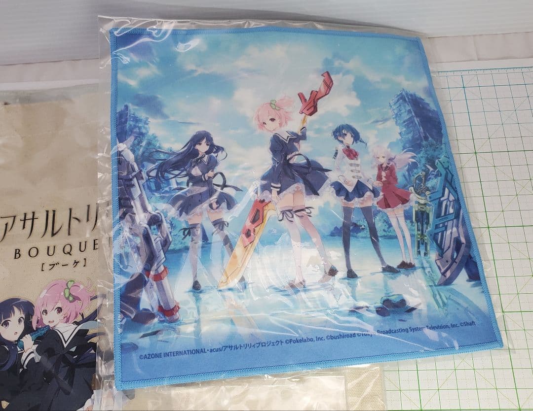 アサルトリリィBOUQUET　アクリルボード2枚・トートバッグ・ハンカチ