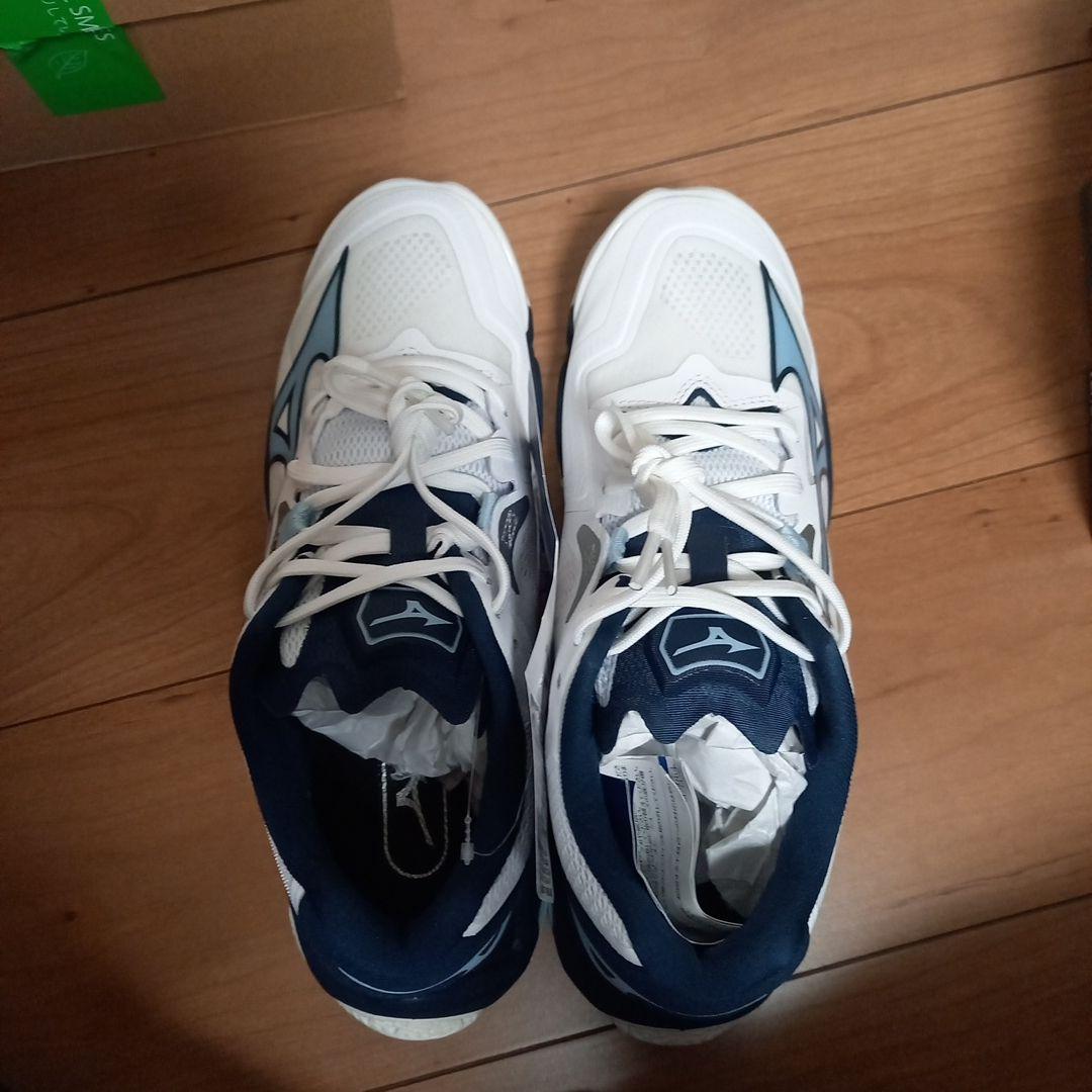 Mizuno Wave Lightning Z8 バレーボールシューズ 25.0