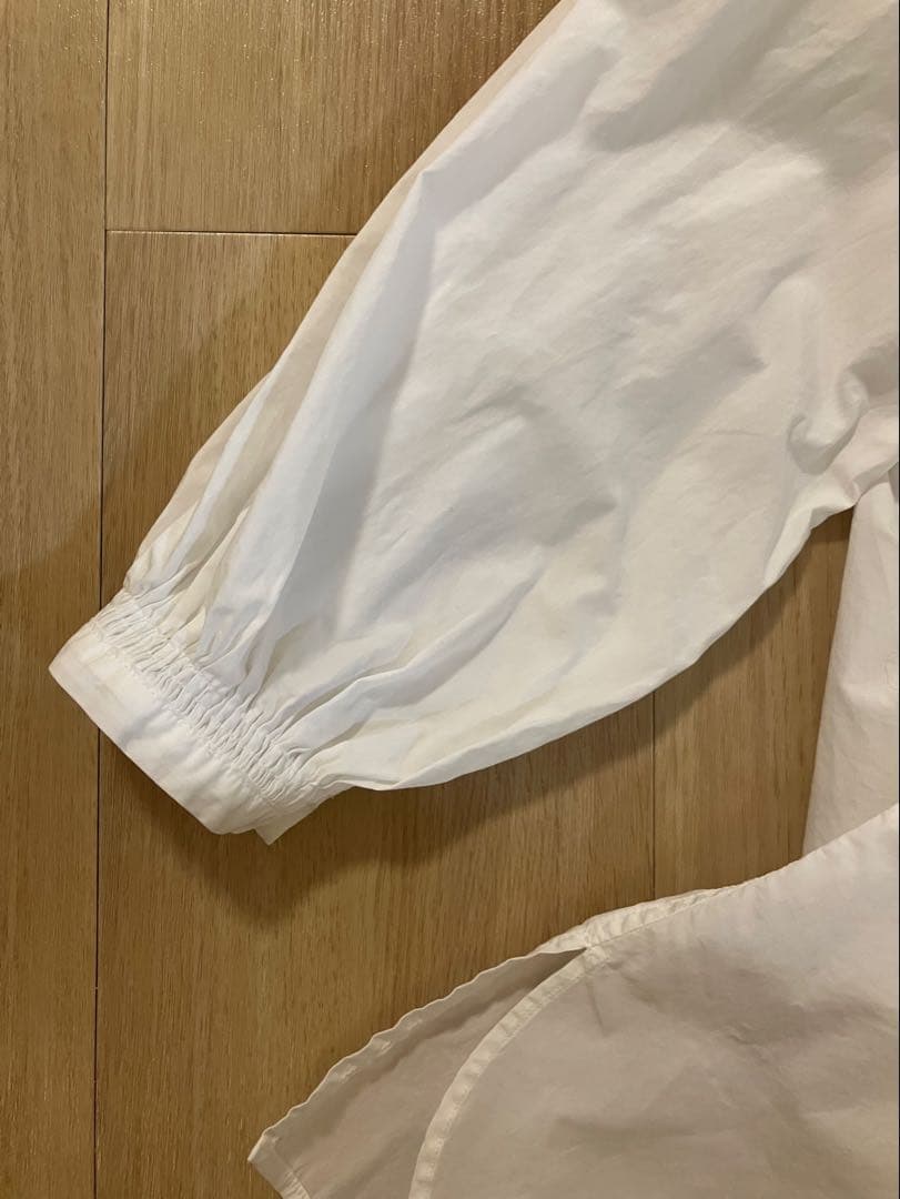 美品 Veritecoeur ヴェリテクール ギャザー ブラウス ホワイト