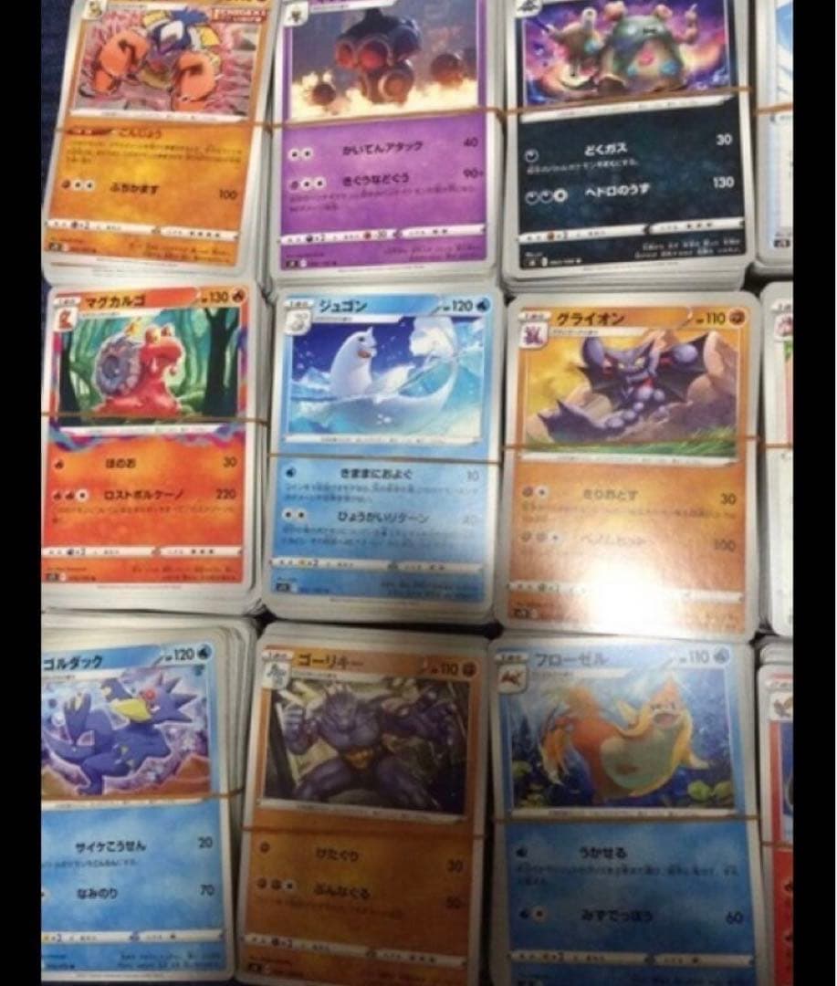 ポケモンカード2200枚＋ジブリ・ディズニーDVDセット　レンタル落ち