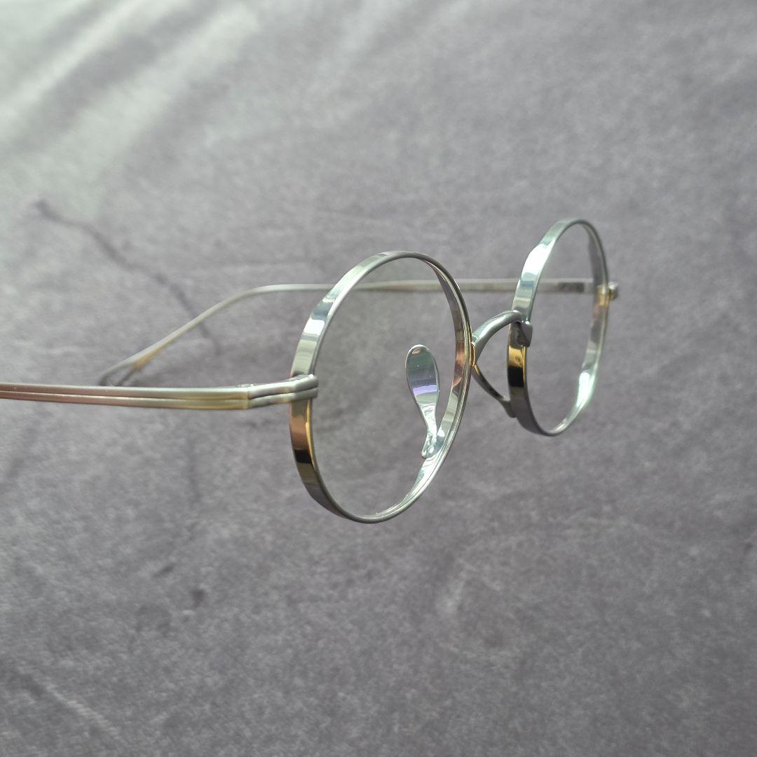 チタンフレーム 伊達メガネ クリップオンサングラス シルバー オーバル型