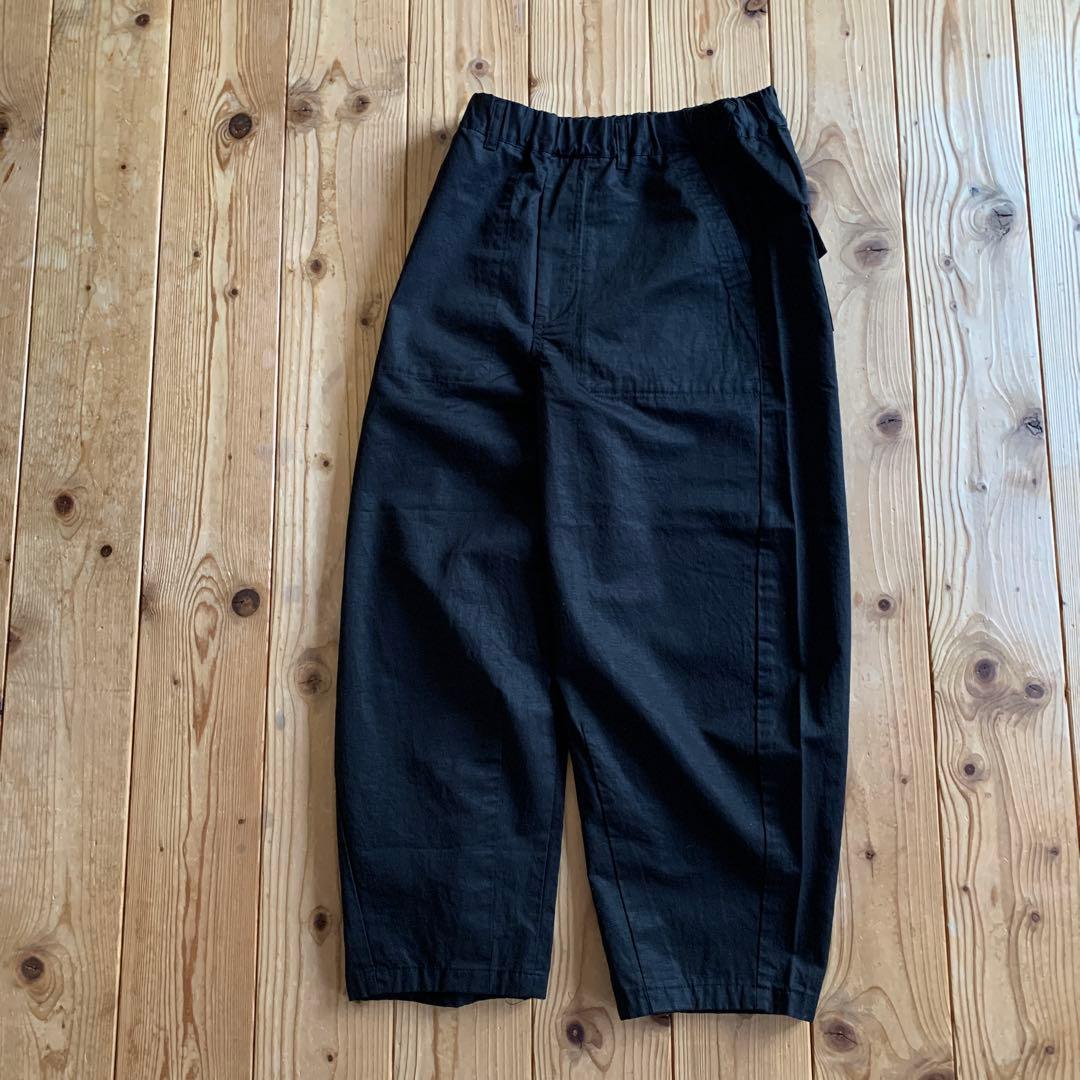 ハンズオブクリエイション今季購入新品タグ付き未使用　コットンリネンパンツ