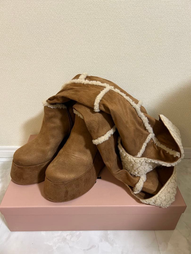 darich フェイクムートンニーハイブーツ