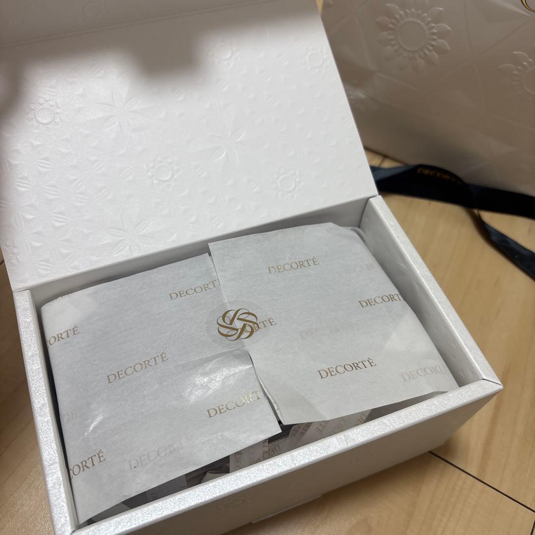 新品未使用　リポソーム　コスメデコルテ　美容液