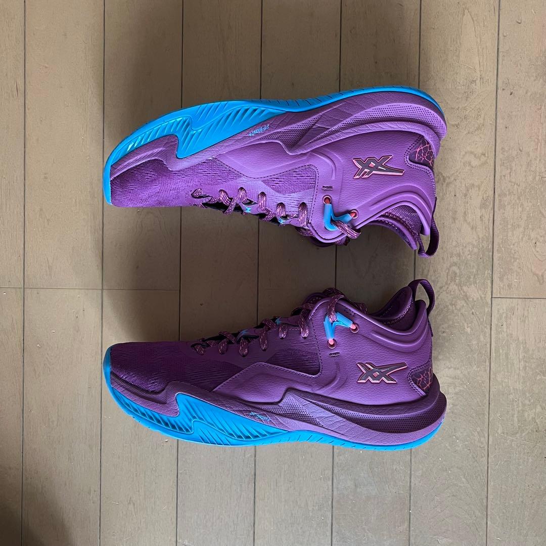 NOVA SURGE LOW 2 バスケットボールシューズ　27cm