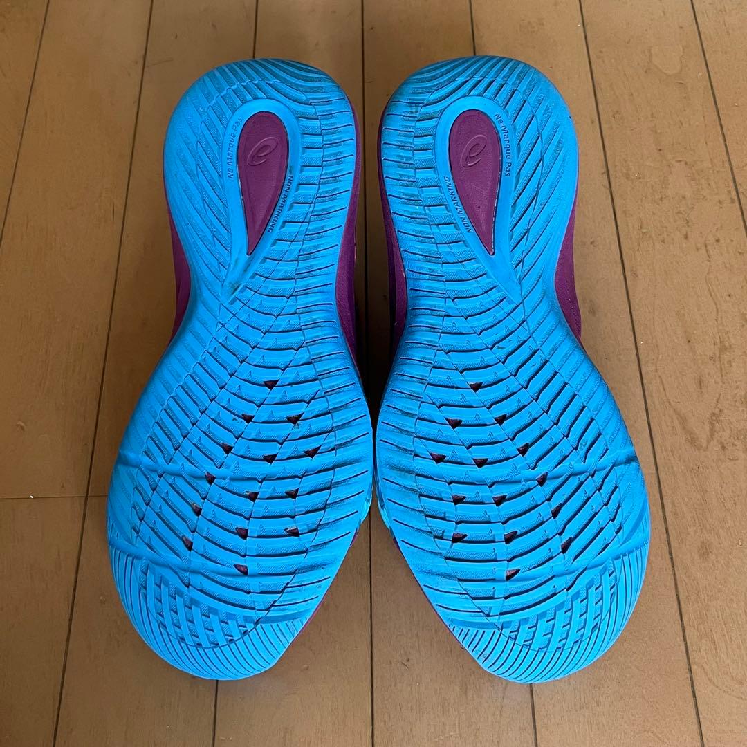 NOVA SURGE LOW 2 バスケットボールシューズ　27cm