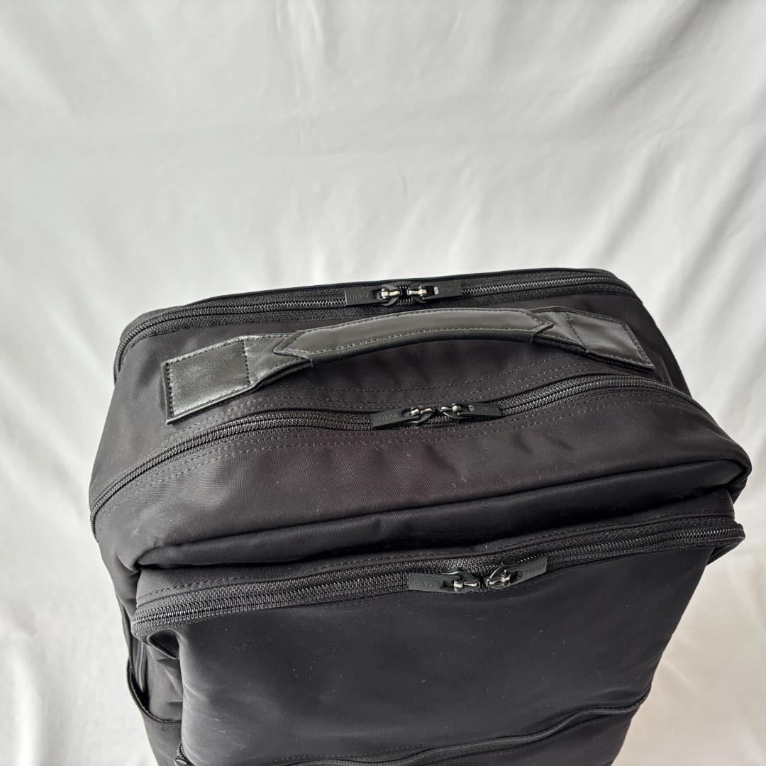 超美品 ポーター タイム スクエアリュック ビジネス 2層 上品 ブラック