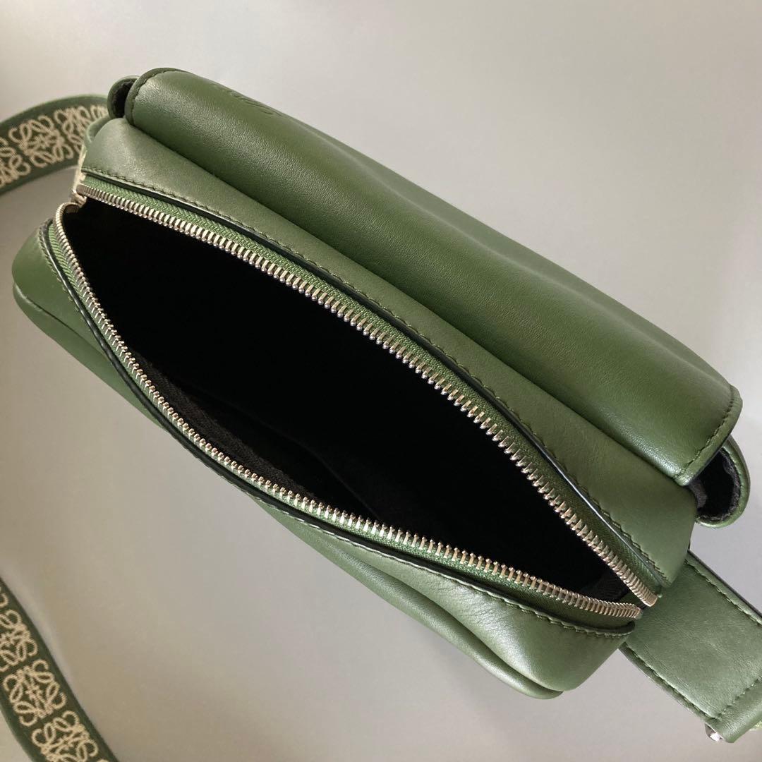 美品 LOEWE ロエベ ミリタリー メッセンジャーバッグ ショルダーバッグ