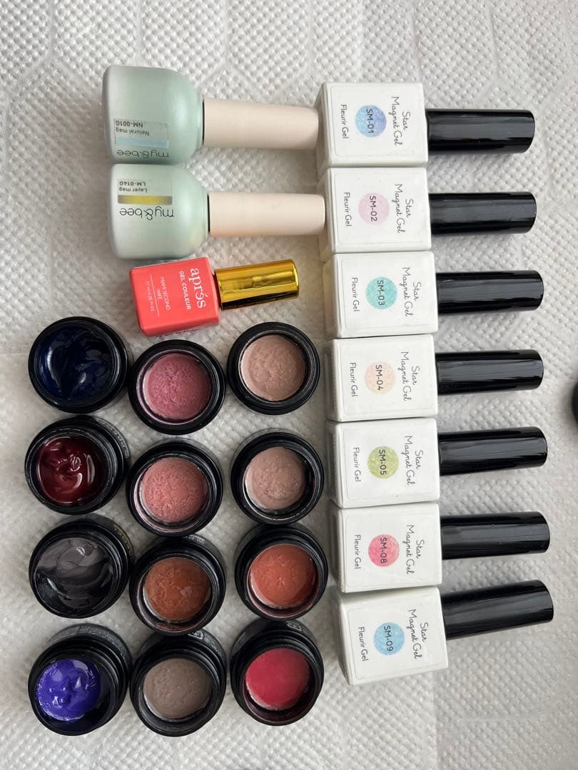 ジェルネイルグッズのおまとめ売り