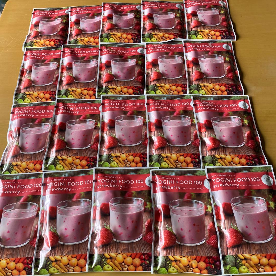 y　YOGINI FOOD 100 ストロベリー フルーツミックス　40袋