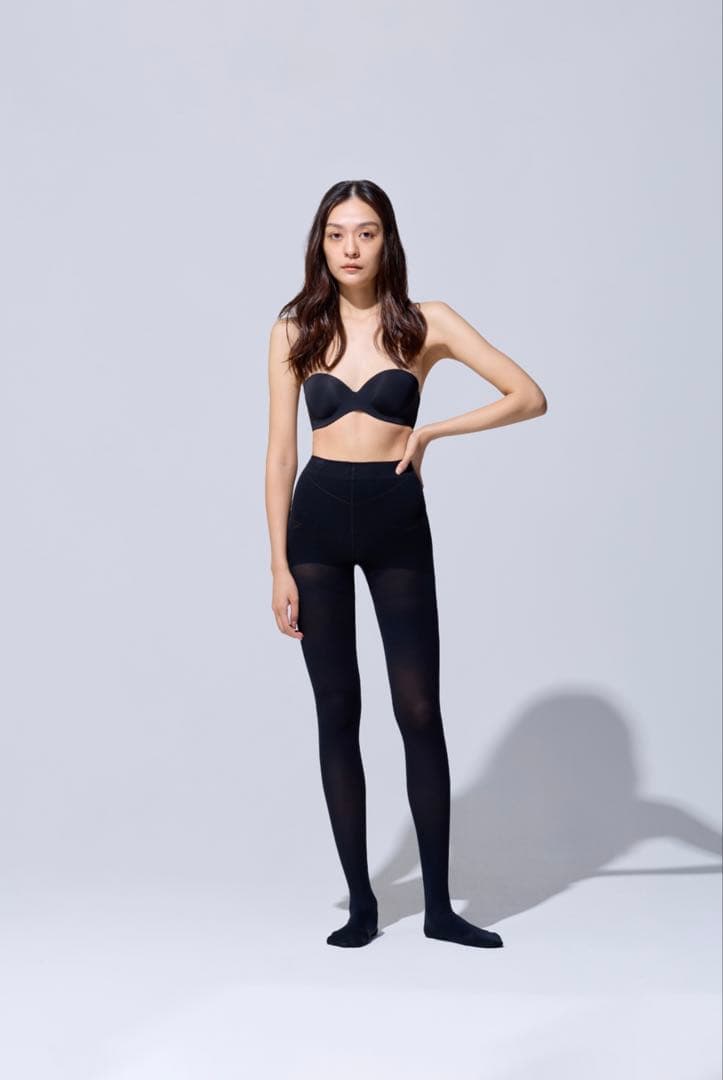 【新品・未使用】peu a beaute（プウアボーテ）骨盤ヒップタイツM