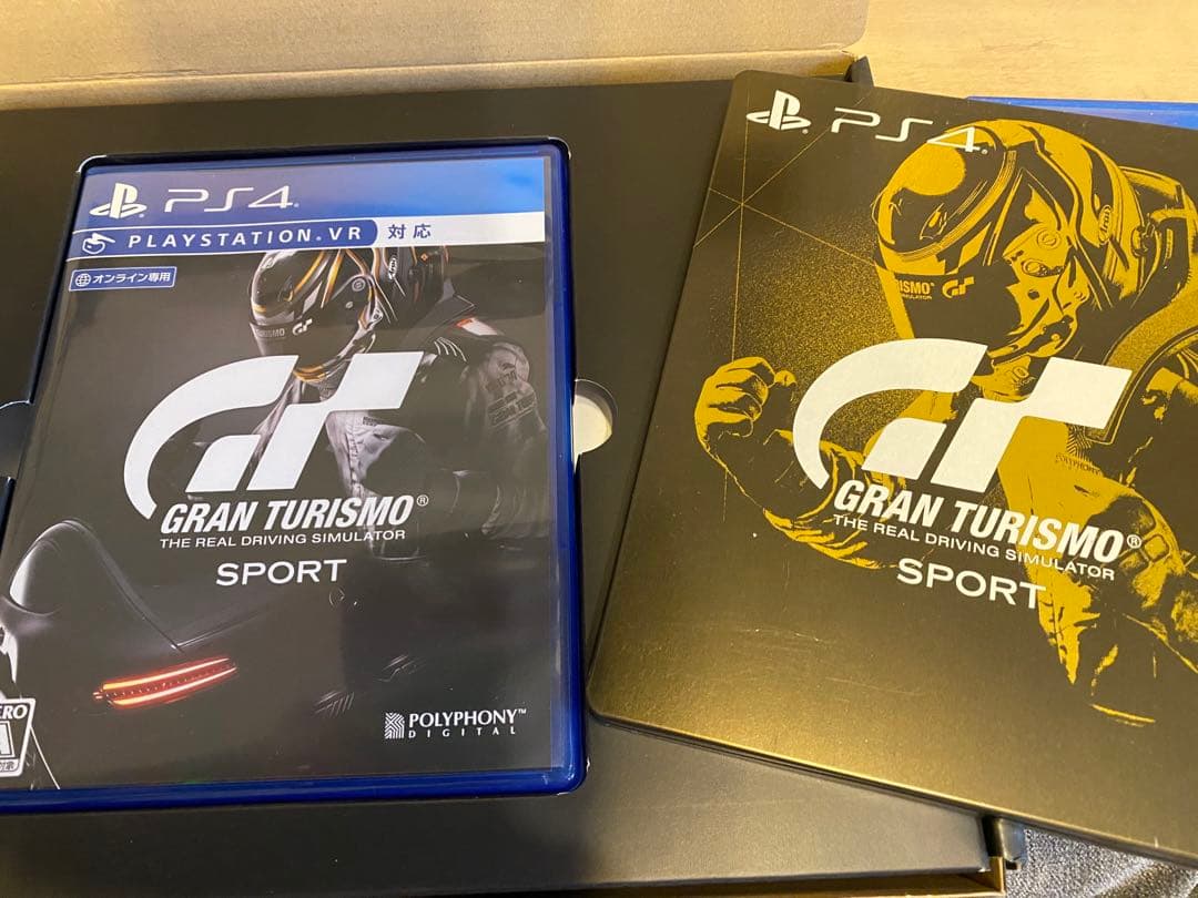 PlayStation®4  本体　FINAL FANTASY ソフトセット