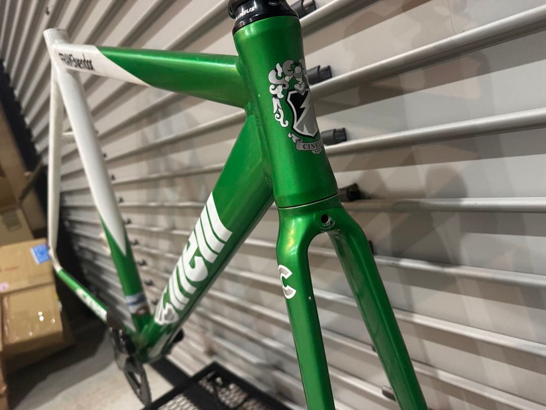 ピスト　チネリマッシュ　フレーム、クランクセット