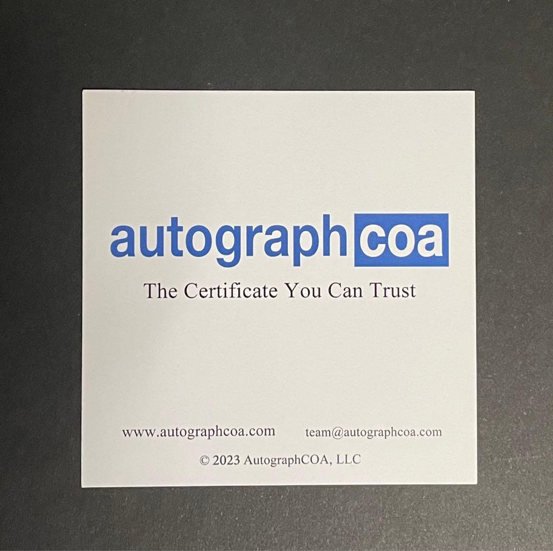 レベッカ・ファーガソン／オートグラフ(直筆サイン)