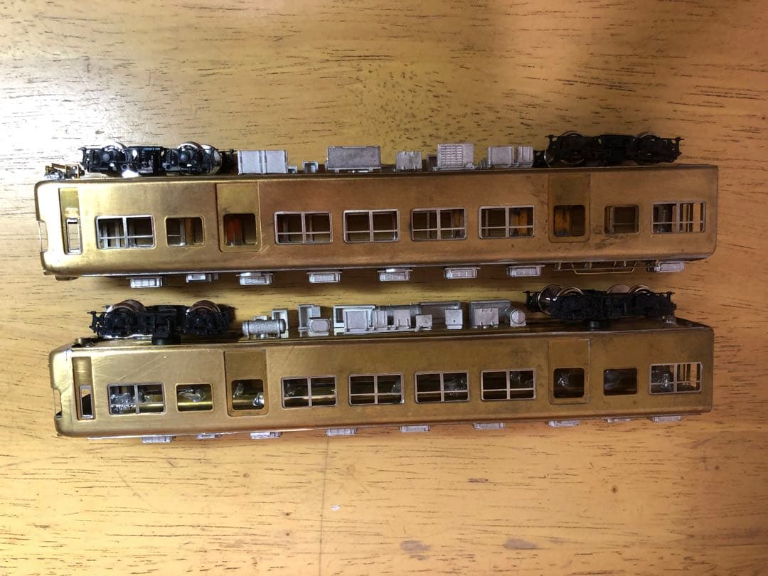 タニカワ名鉄5500系 先頭車2両、組立途中