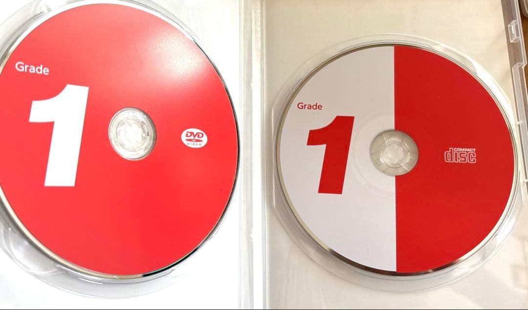 小学校英語 SWITCH ON! DVD CD-ROM 未開封未使用含む全巻‼️