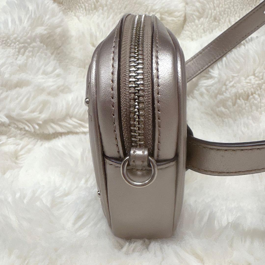 コーチ ウエストバッグ メタリック キルティング スタッズ ボディバッグ