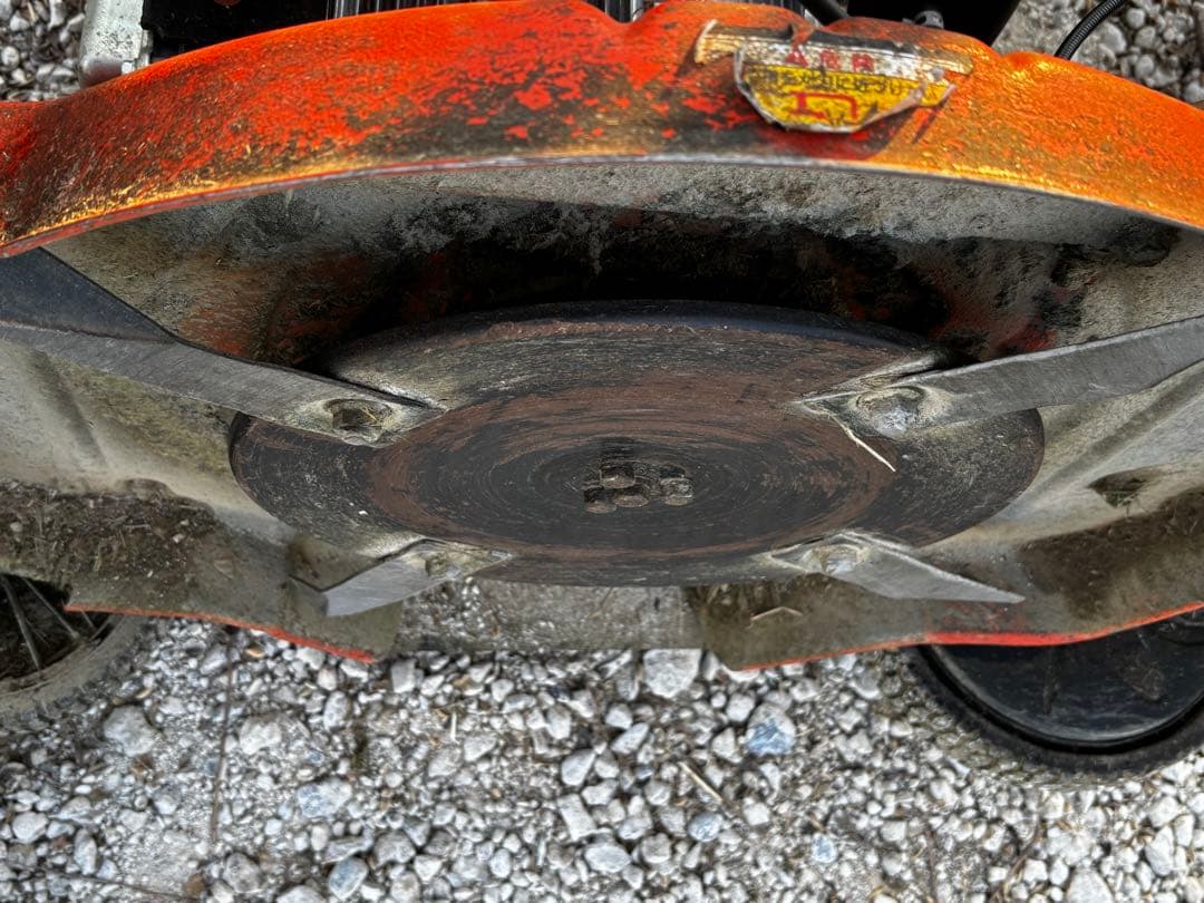 順次値下げ　愛知県　引取限定PLOW 自走式草刈機 WGC530