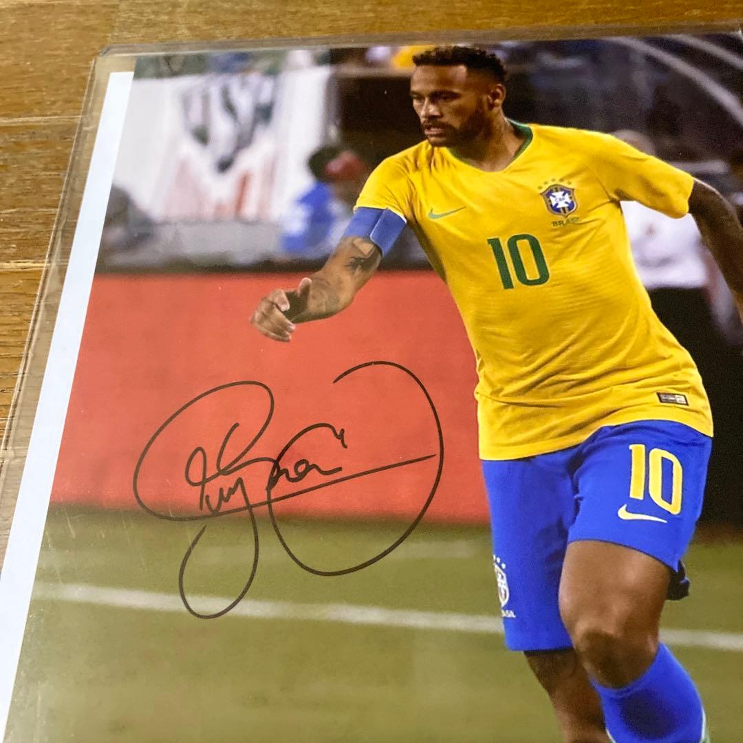 ネイマール　 ブラジル代表  証明書付きホログラムナンバー 直筆サイン入りフォト