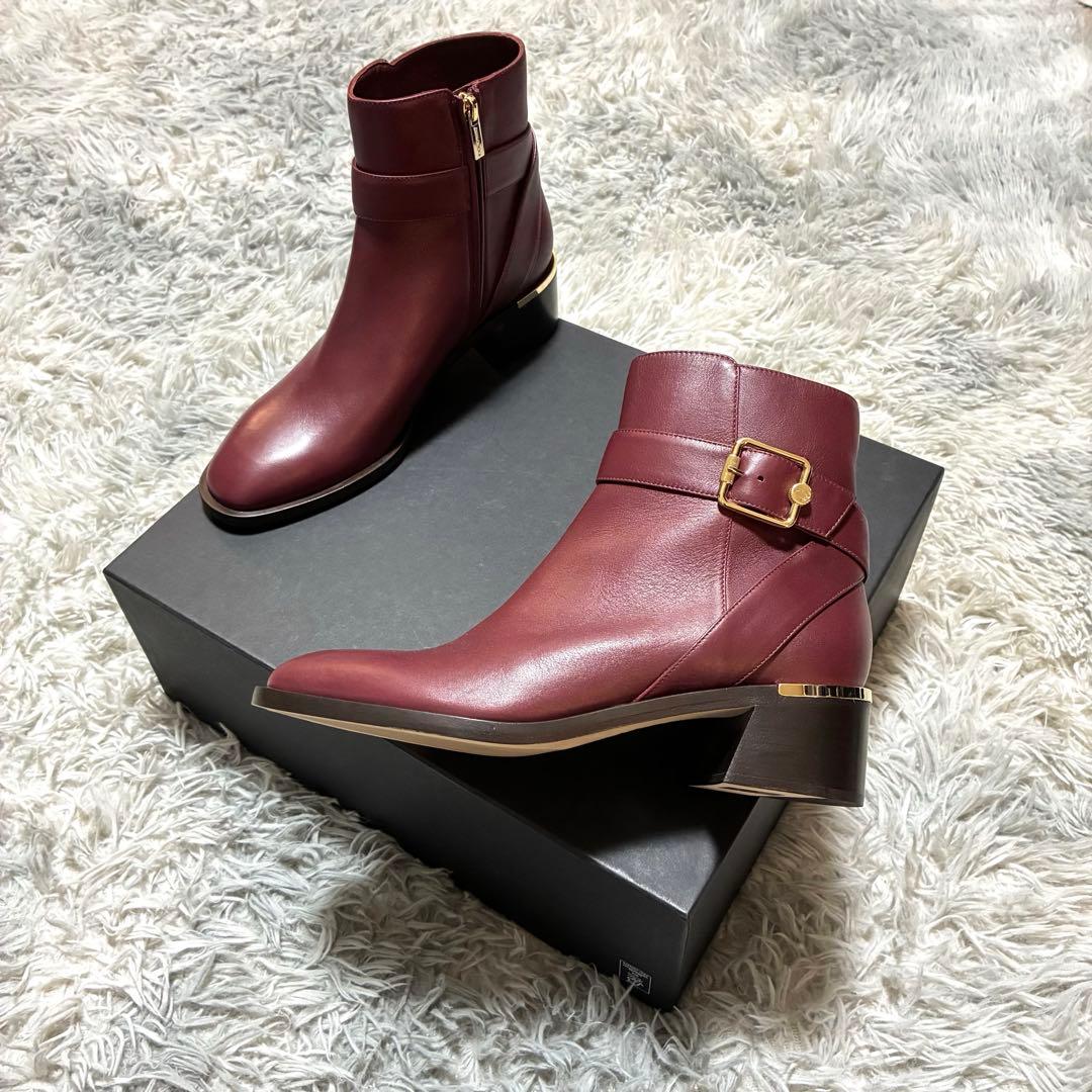 【未使用美品】JIMMY CHOO 本革 39〈参考価格143,200円〉