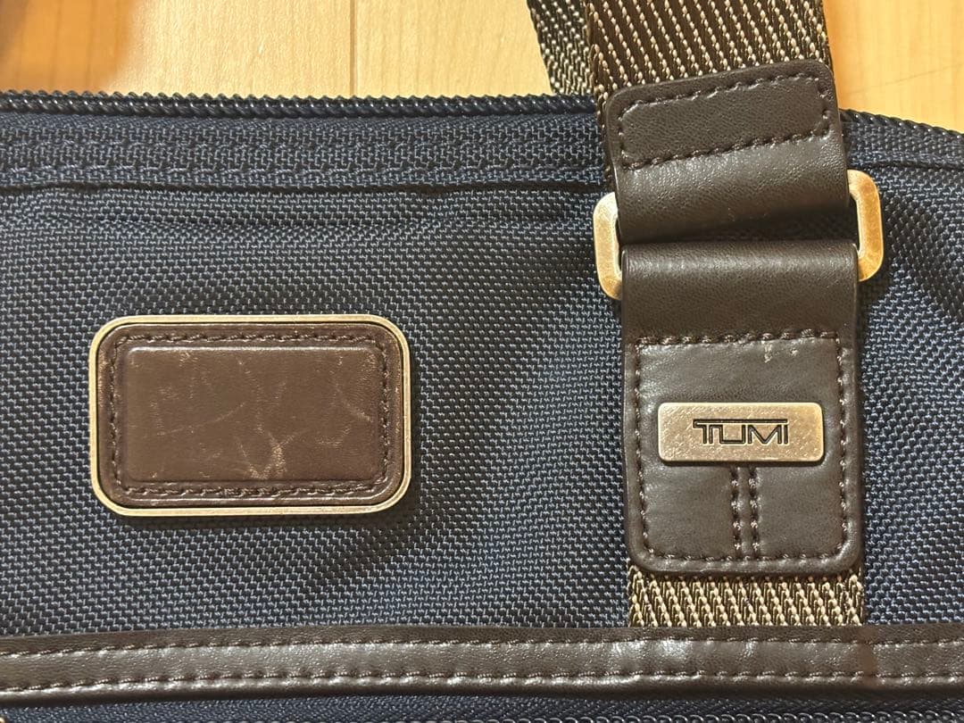 TUMI ビジネスバッグ　ブリーフケース　222610NVY2