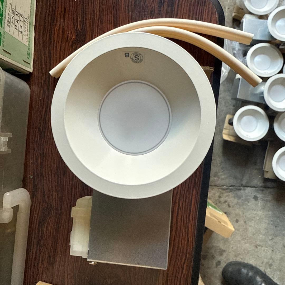 バラ出し可　LEDダウンライト DDL-8249YW 14個セット