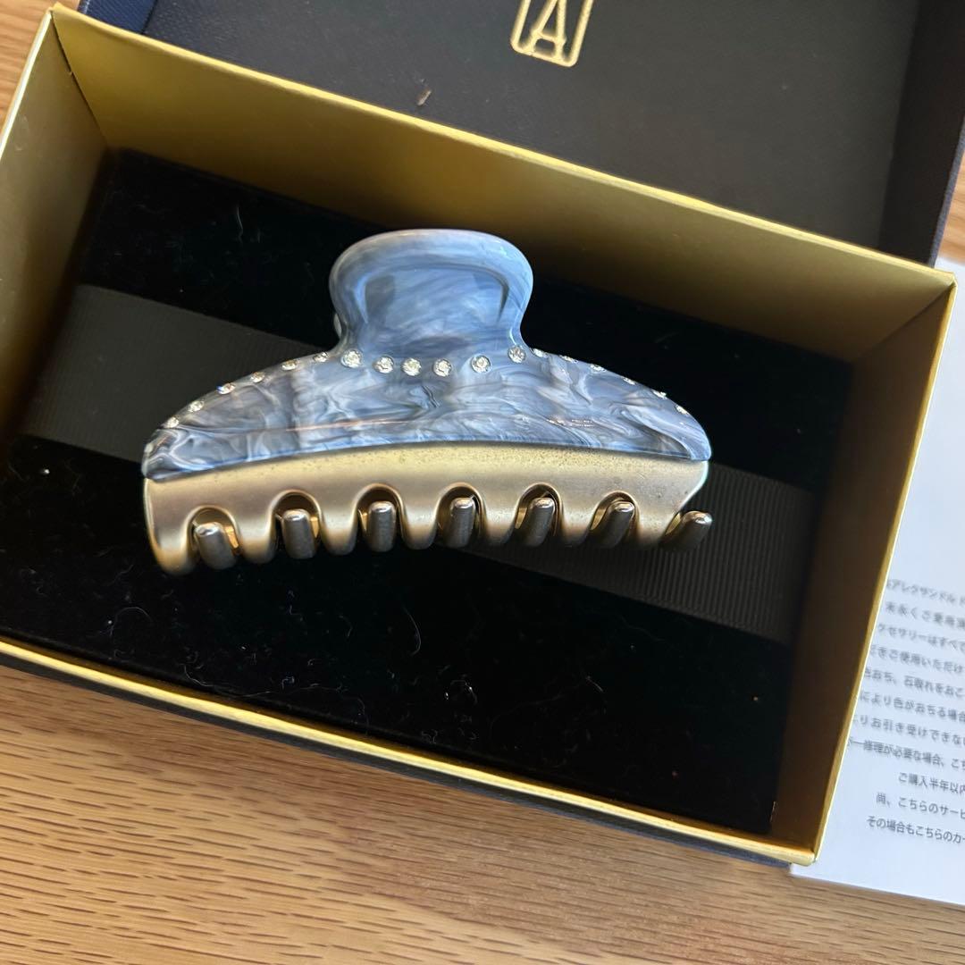 アレクサンドルドゥパリ 大理石マーブルのクリップ スワロフスキー