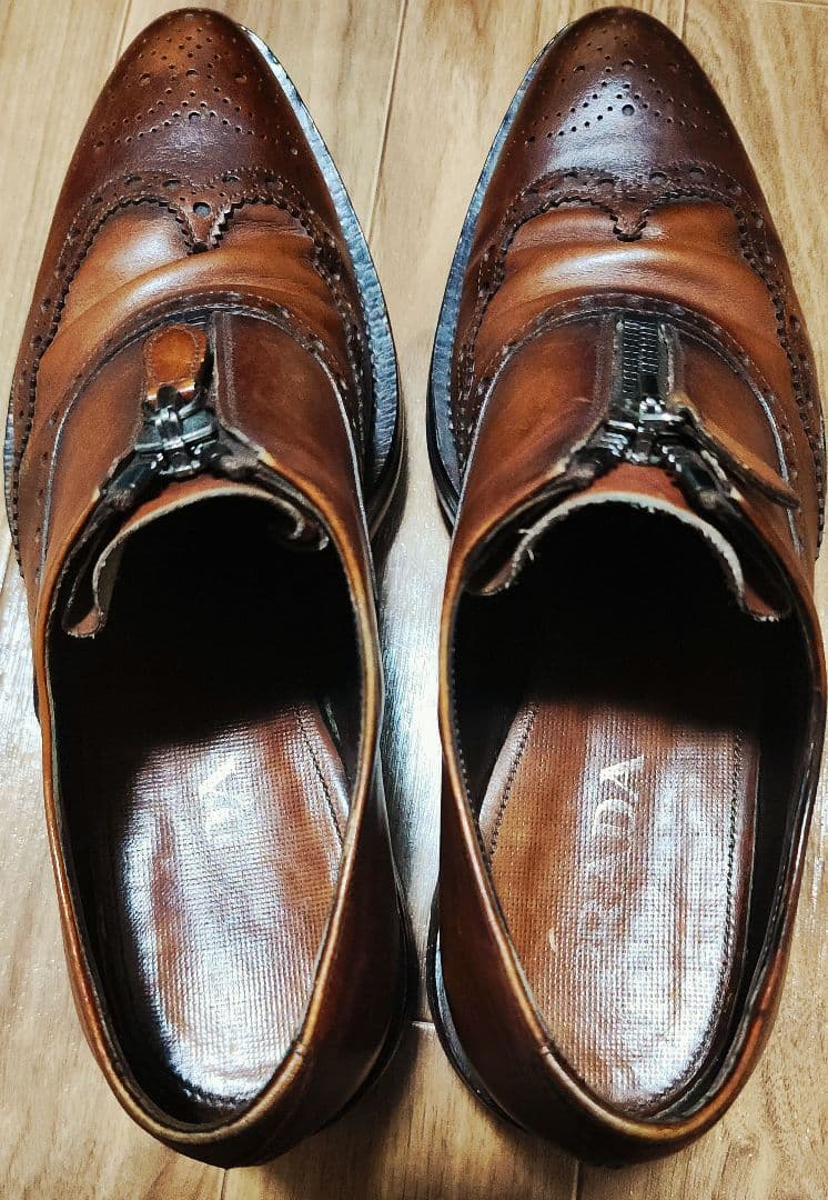 PRADA　シャークソールシューズ