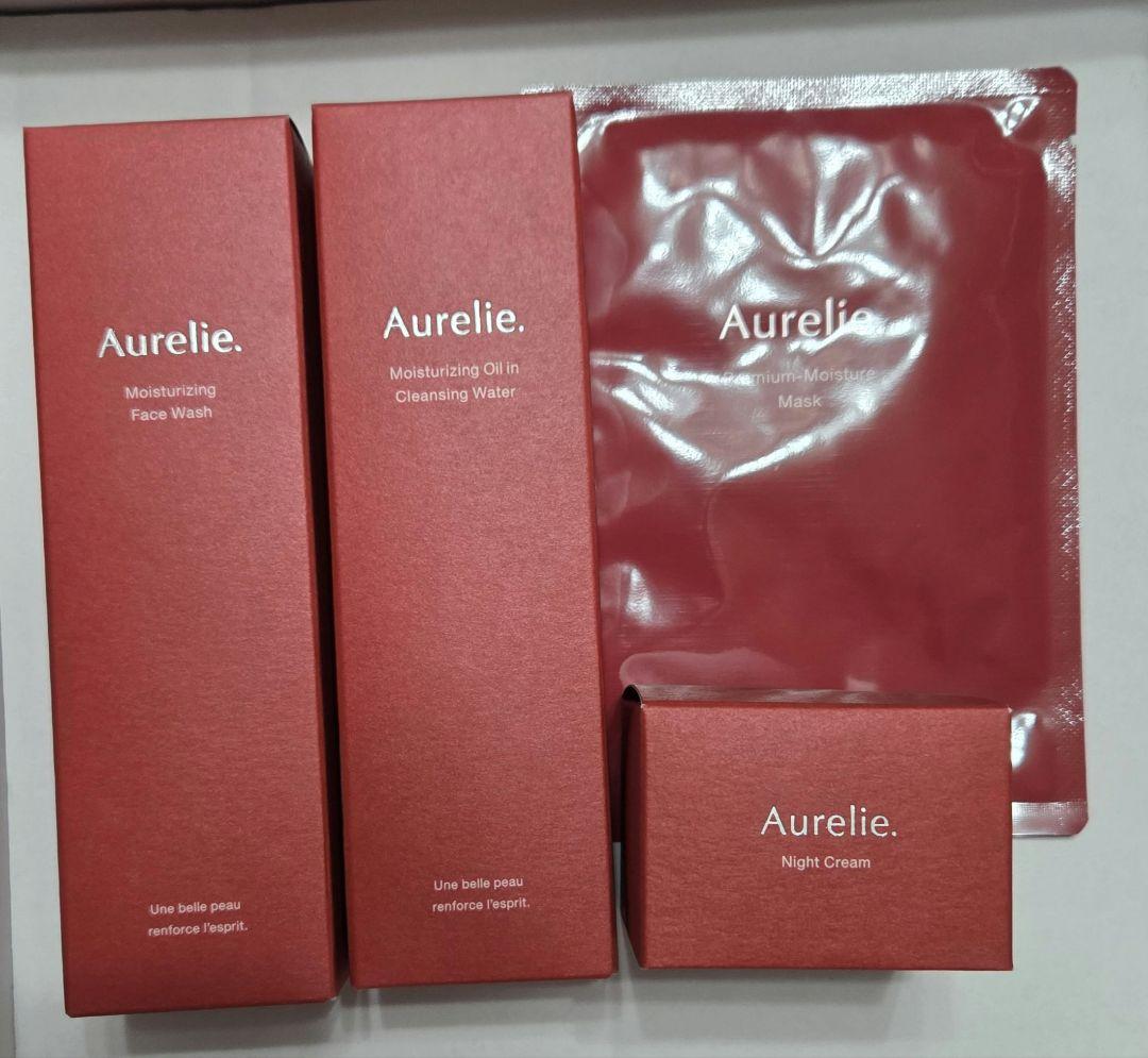 Aurelie クレンジングウォーター　洗顔料　ナイトクリーム　シートマスク