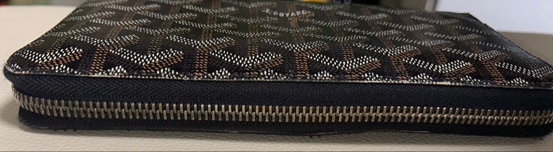 ゴヤール　GOYARD 長財布