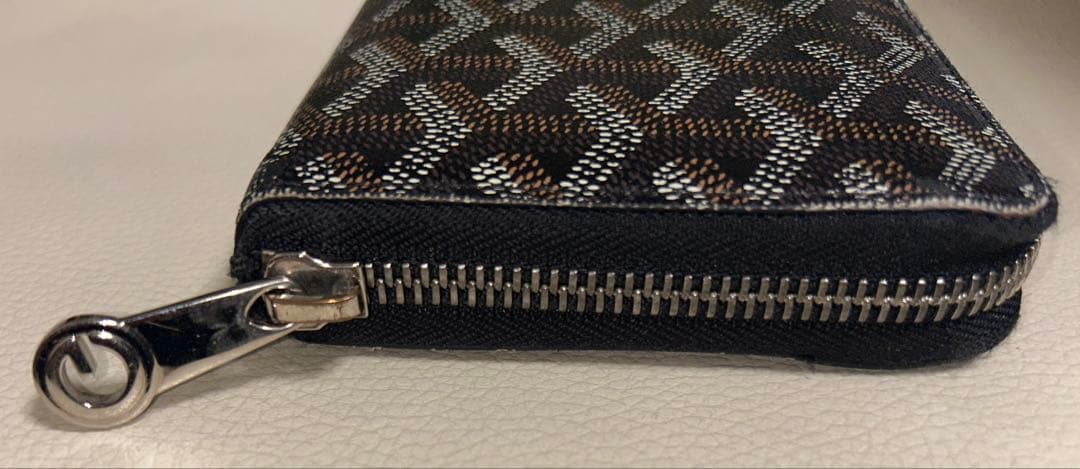 ゴヤール　GOYARD 長財布