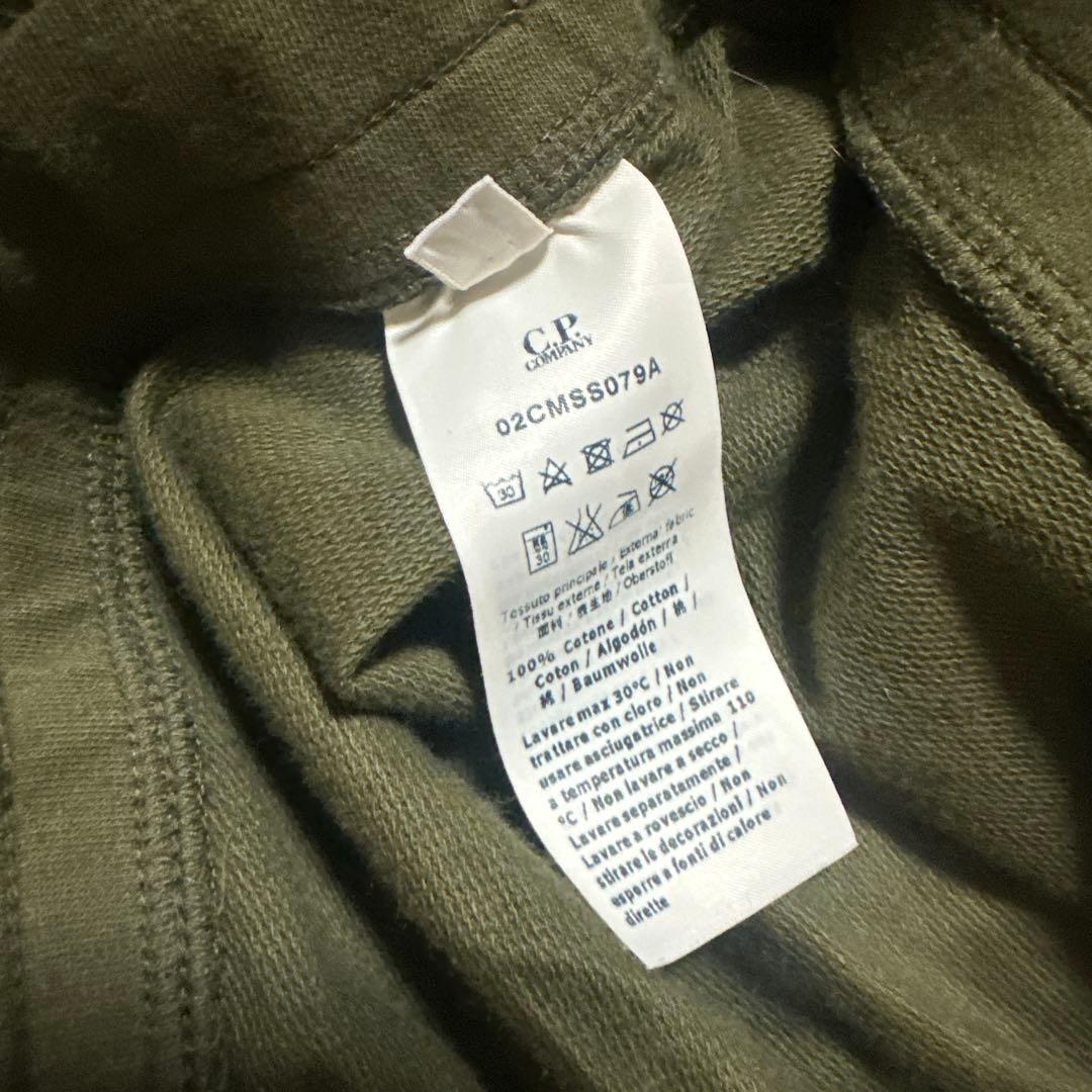 パンツ C.P. COMPANY goggle sweat shorts