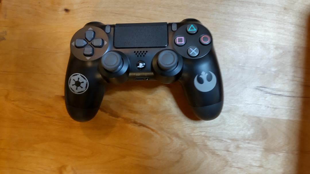 ps4 pro限定モデル