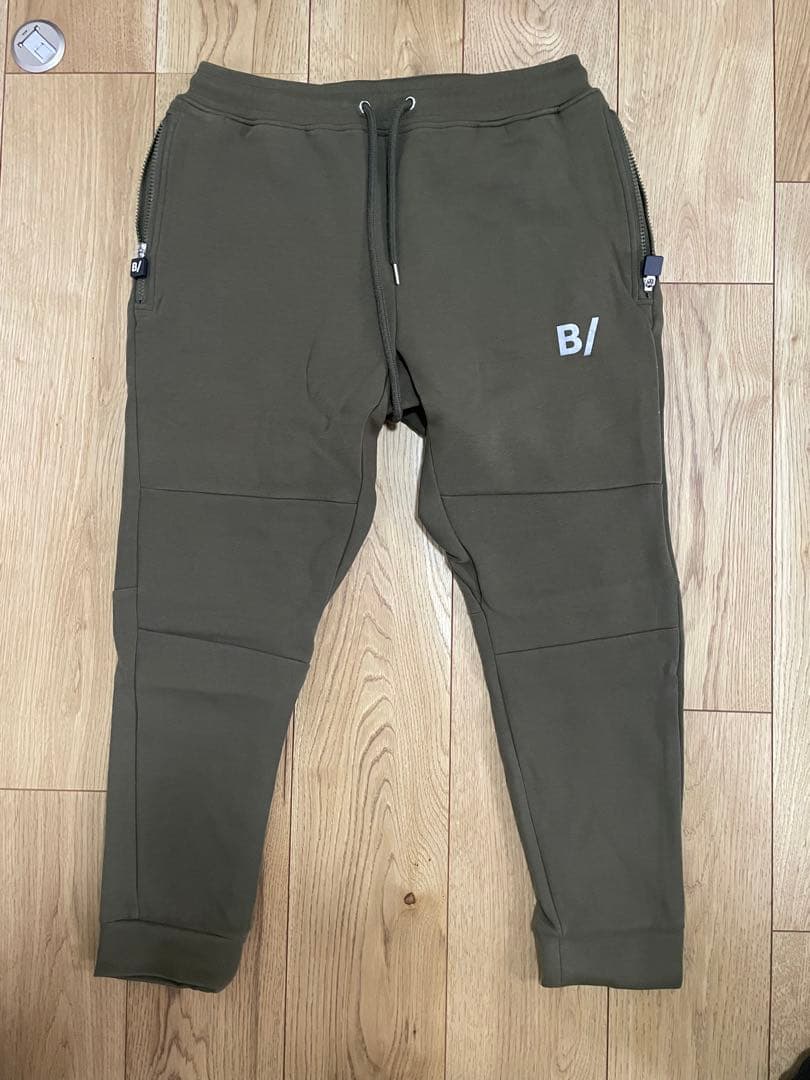 B/ビースラッシュ スウェットジップアップフーディー 上下セット