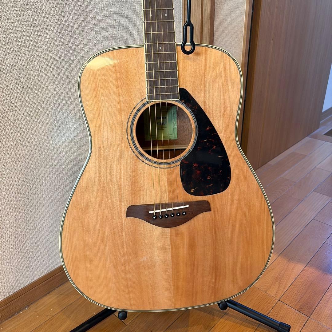 【美品】YAMAHAアコースティックギター FG820 専用ケースセット