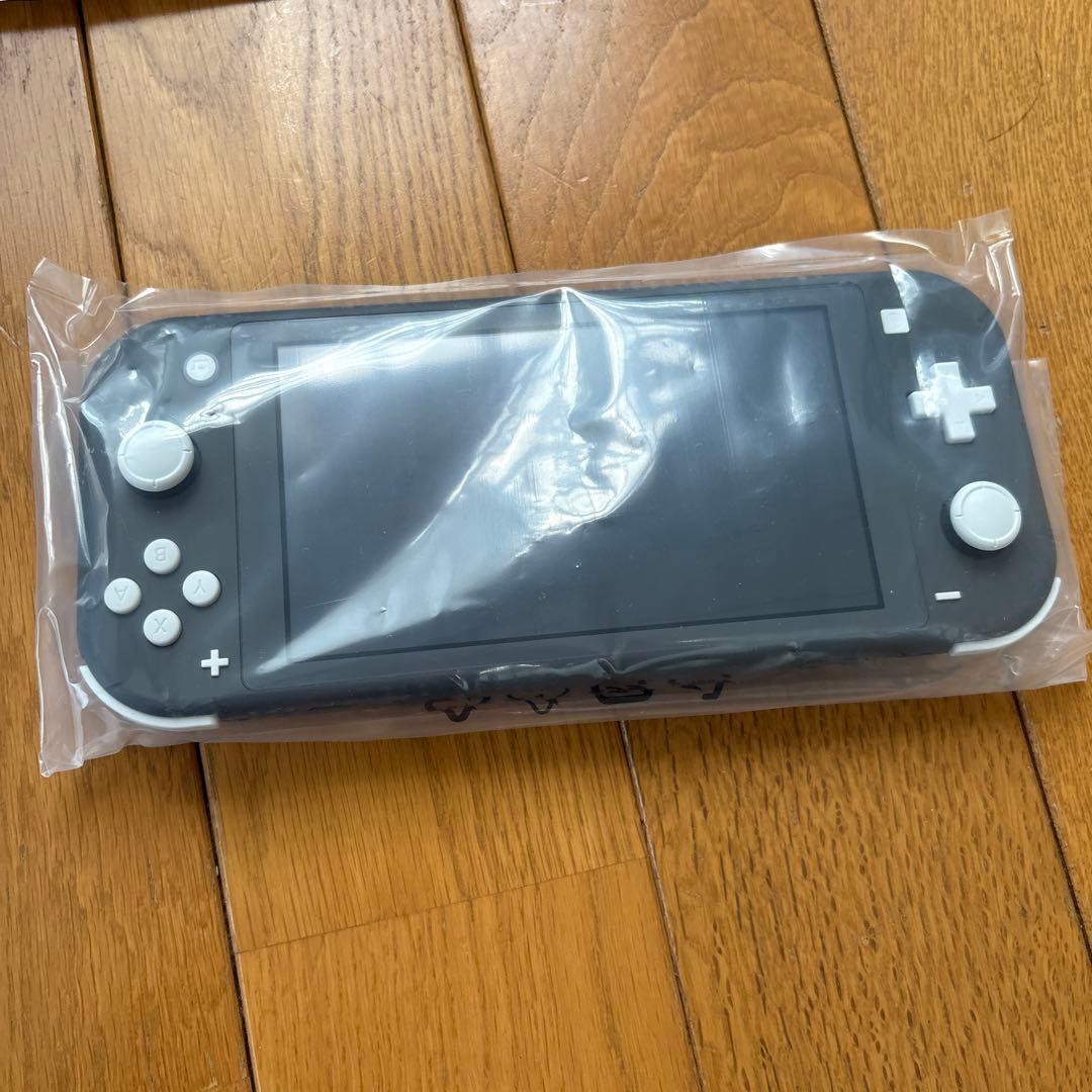 超美品！未使用に近い　Switchライト　グレー