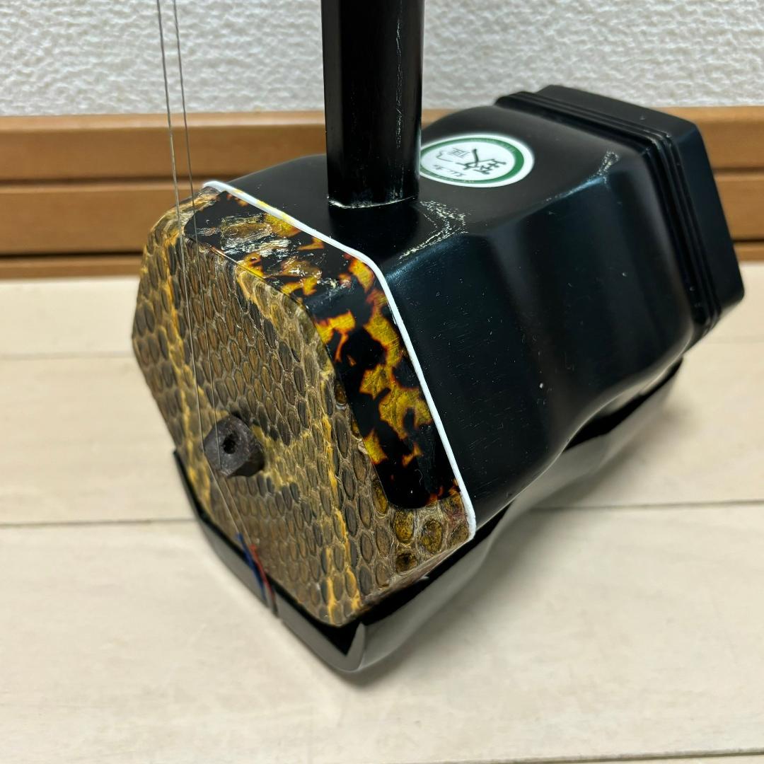 二胡 中国弦楽器 　紅木二胡 　弓付き ハードケース セット