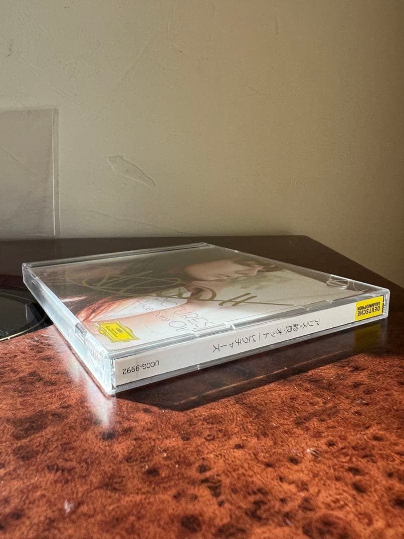 アリス＝紗良・オット『ピクチャーズ』DVD付限定盤 サイン入　クラシックCD