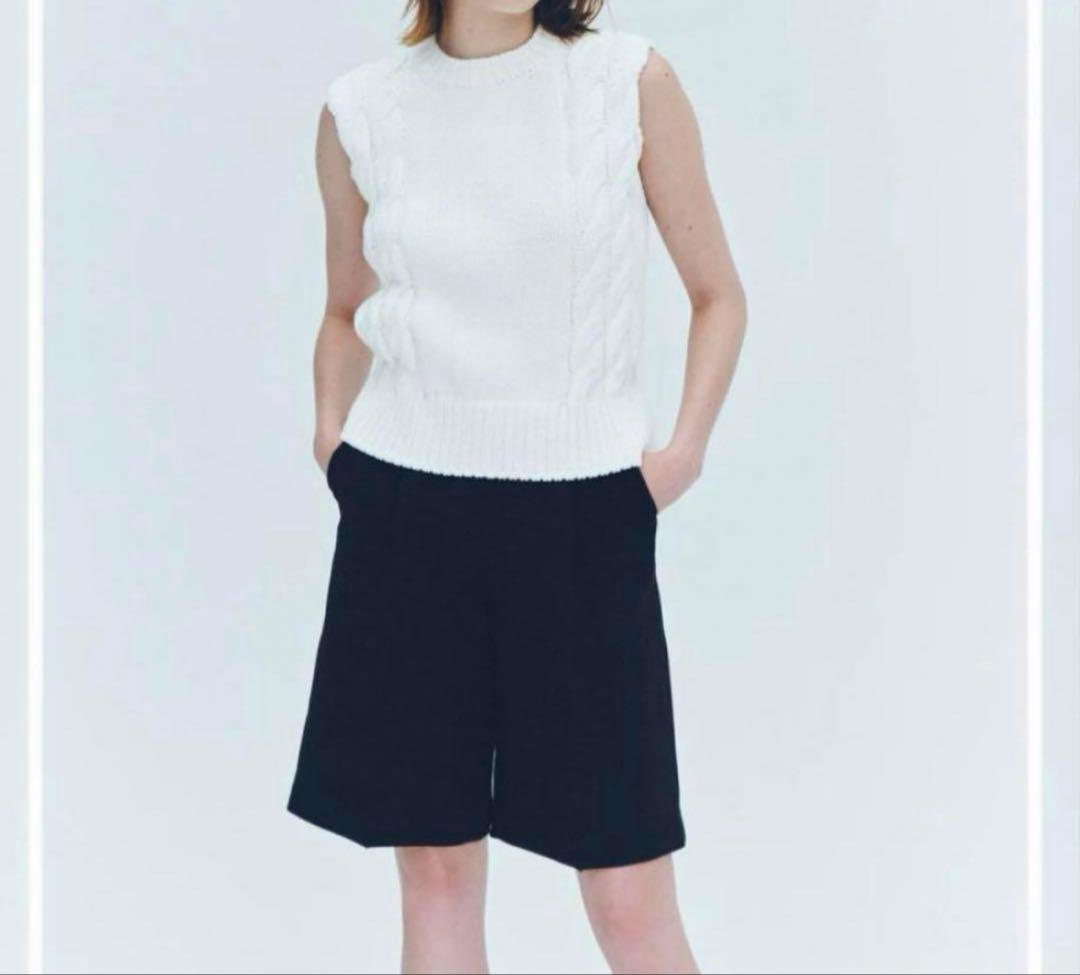 パンツ Front pin tuck Half pants L'AUBE BLANC