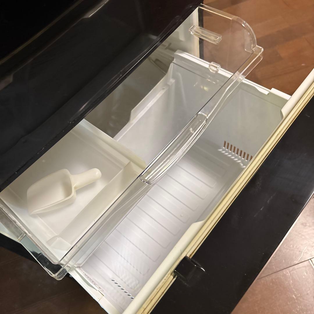 お値下げしました！ 引き取り可能な方限定 三菱ブラック冷蔵庫 冷凍庫付き