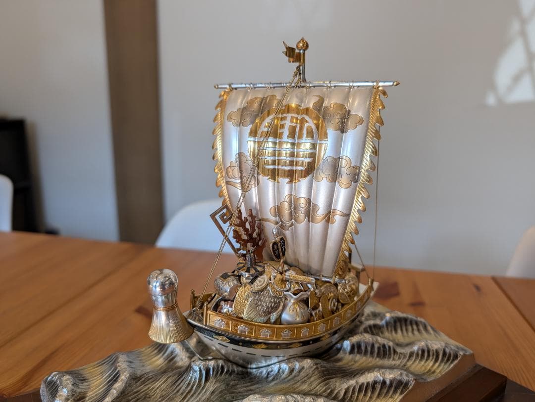 銀製　宝船　置物