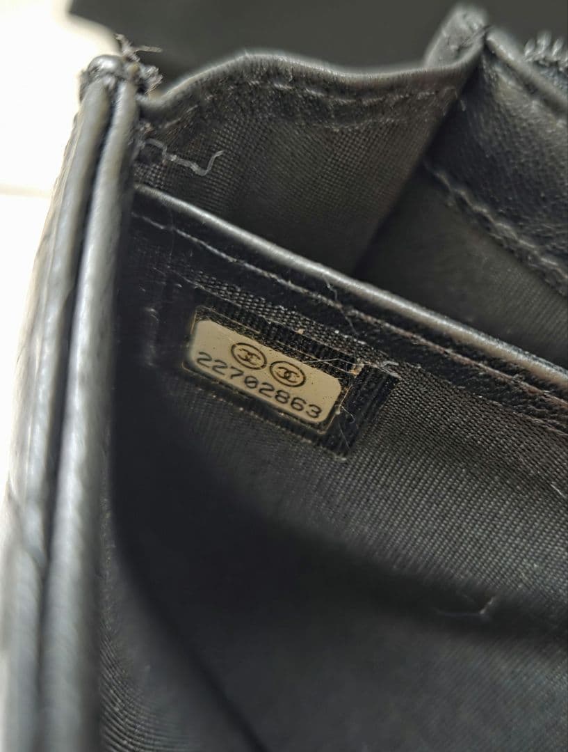 CHANEL　BOY CHANEL　 ブラック キルティング 長財布